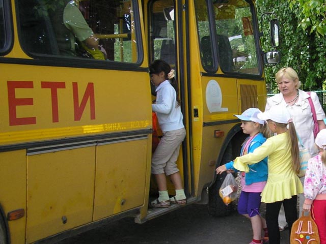 Перевозка детей на экскурсионных автобусах в Одинцово